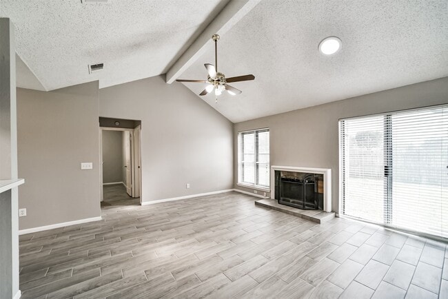 Building Photo - 1613 Brook Meadow Dr