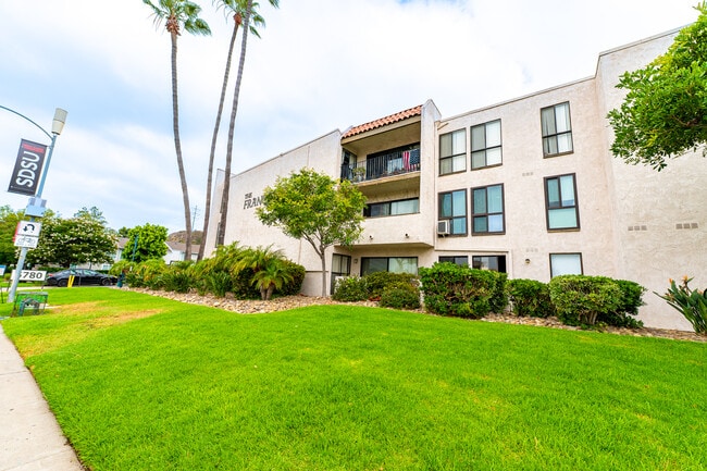 Building Photo - 6780 Friars Rd