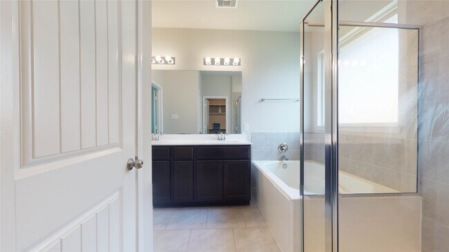 Building Photo - 28715 Possession Island Ln