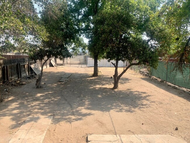 Building Photo - Remodeled 3/1