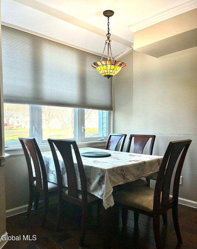 Building Photo - 13 Derby Dr