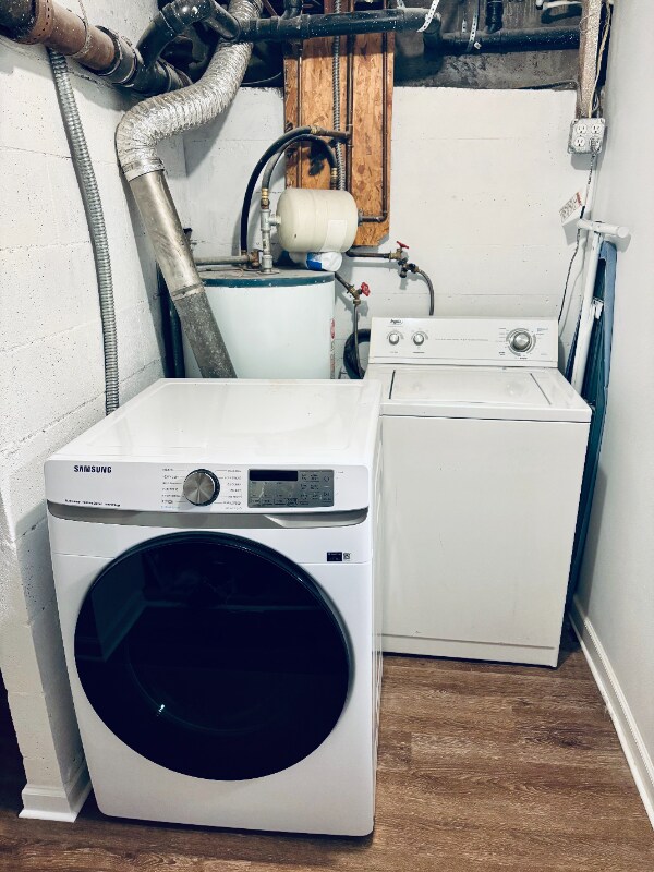 Building Photo - 13623 8th Ave SW