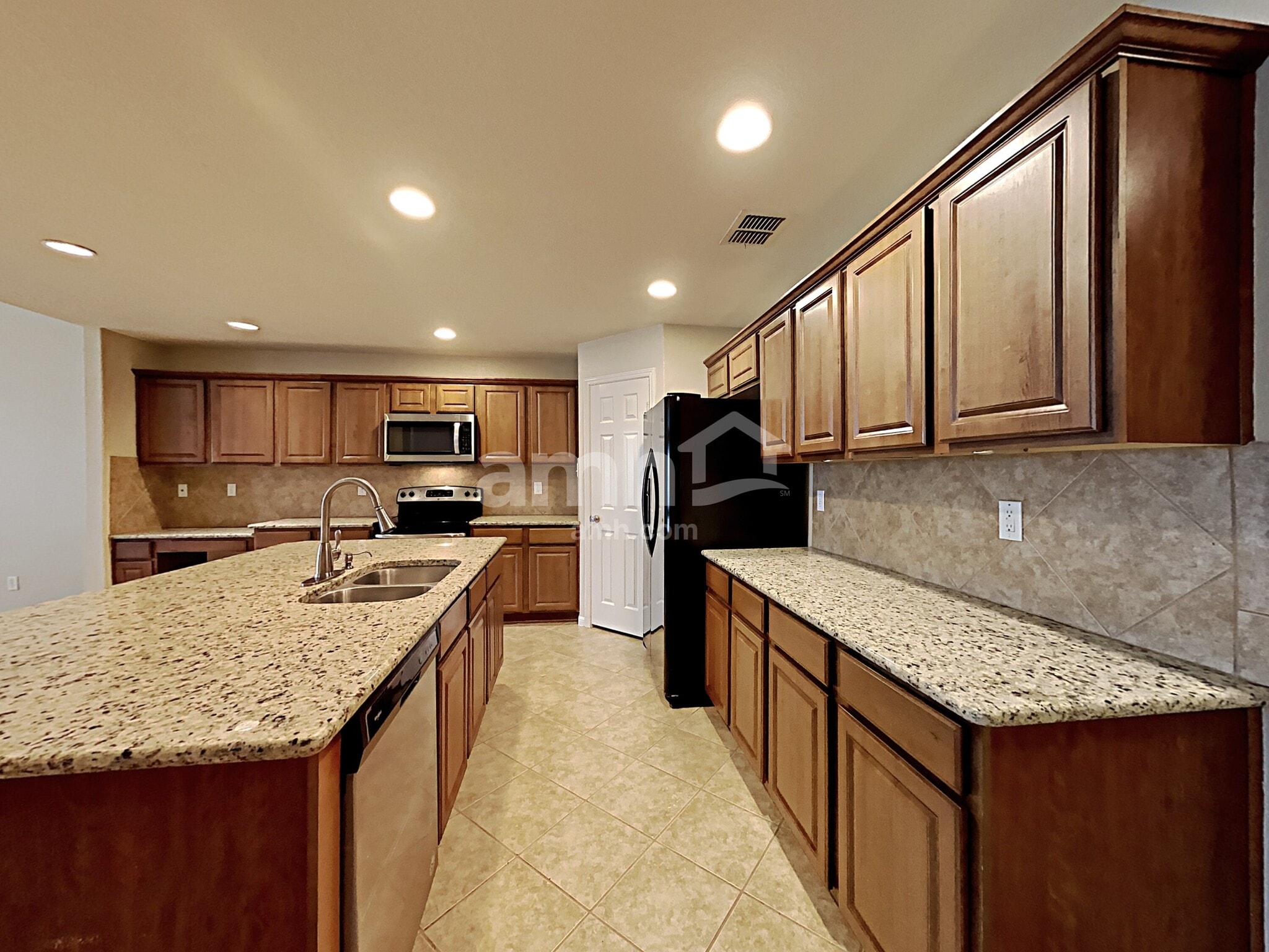 Building Photo - 10615 Bayhill Den