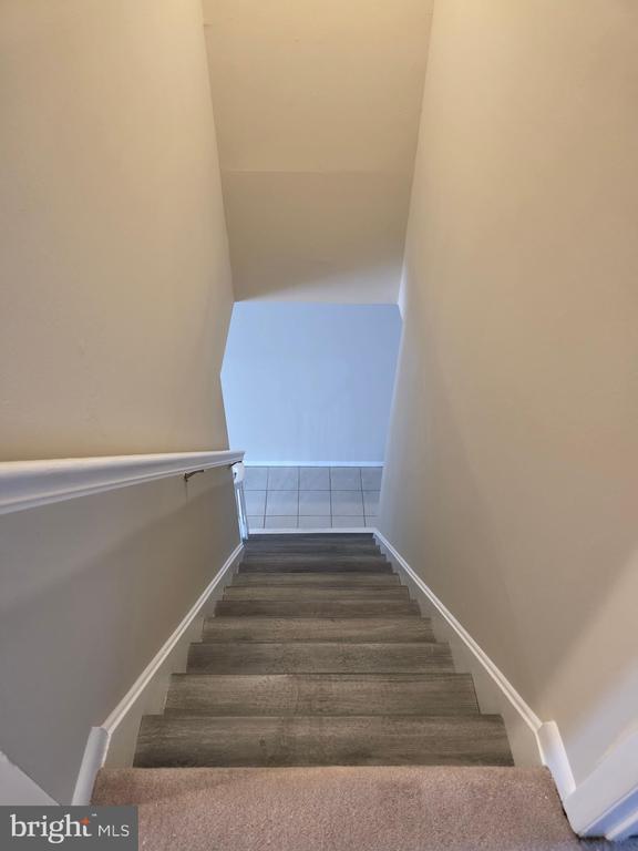 Building Photo - 412 3rd St