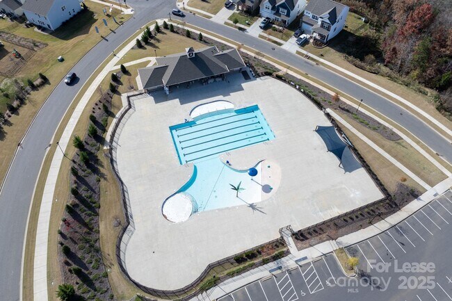 Building Photo - 6531 Gopher Rd