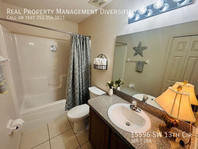 Building Photo - 15596 SW 13th Cir