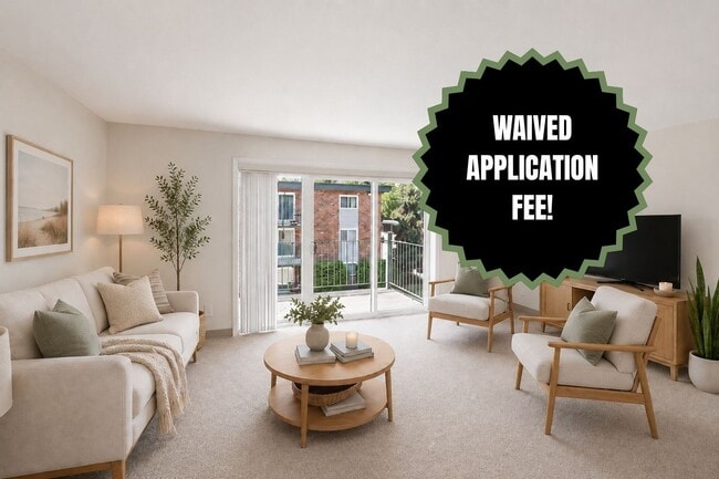 Living Area - Evergreen Ridge Apartments (formerly Aspen Ridge)