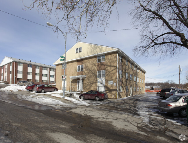 Primary Photo - Lafayette Apartments