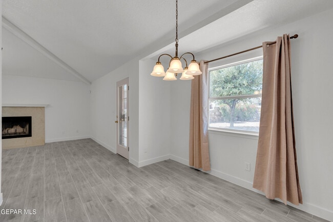 Building Photo - 6541 Dakota Ridge Dr
