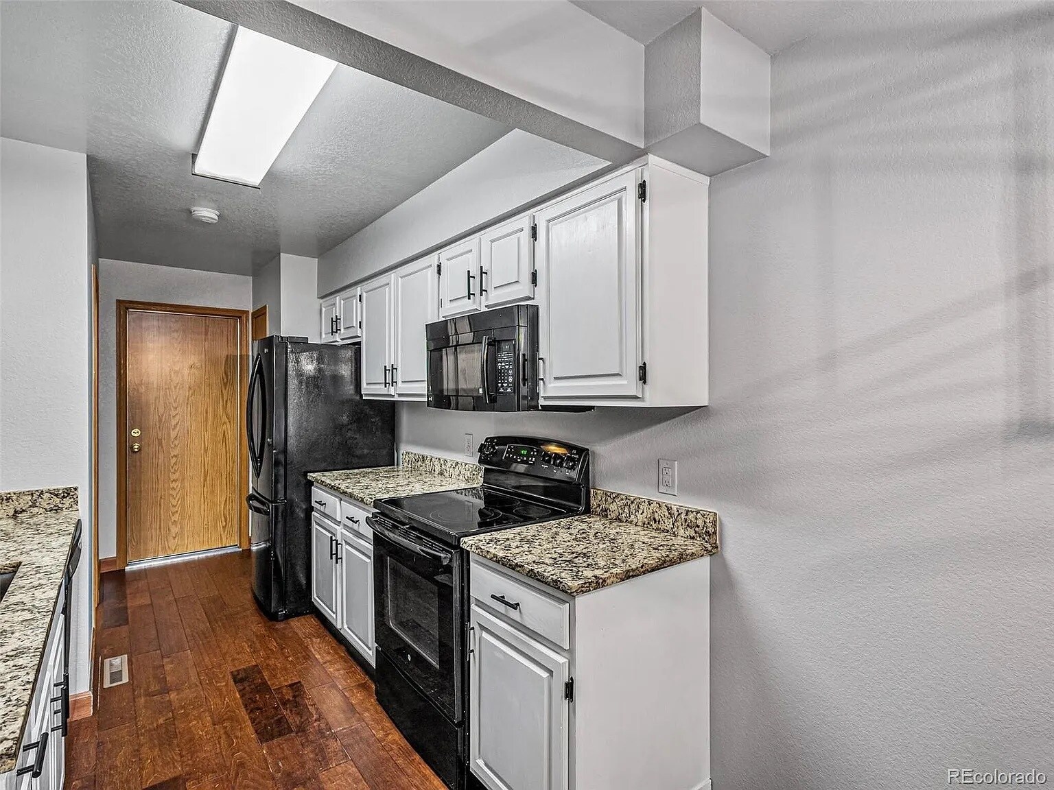 Building Photo - 1018 9th St