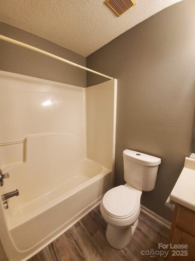 Building Photo - 10623 Campion Ct