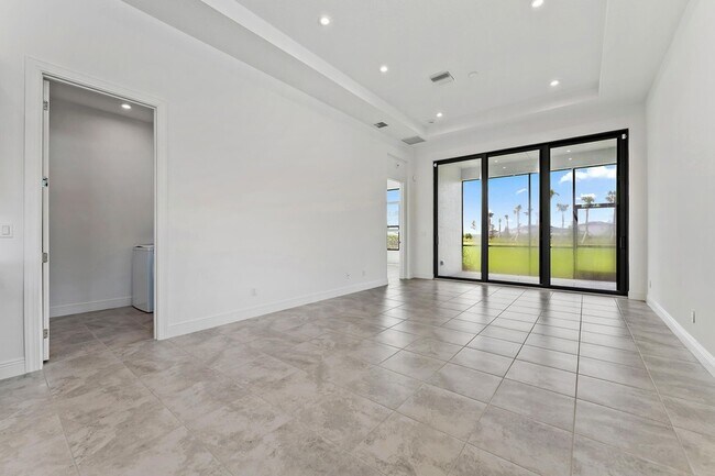 Building Photo - 9333 SW Pepoli Way