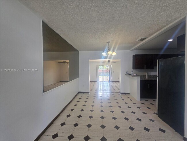 Building Photo - 11500 SW 181st Terrace