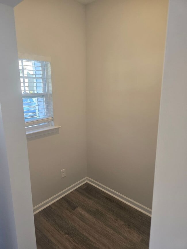 Building Photo - Just Built 3 bed 2.5 bath house in Pinecrest Subdivision