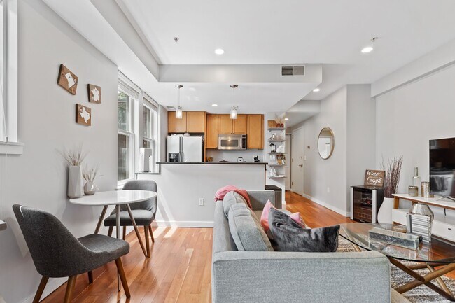 Building Photo - 2535 13th St NW
