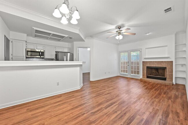 Building Photo - 3111 Tom Green St