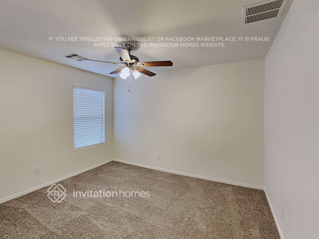 Building Photo - 42148 W Cheyenne Dr