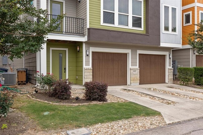 Building Photo - 2621 Witsome Loop