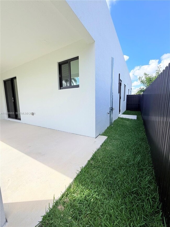 Building Photo - 12330 SW 219th St