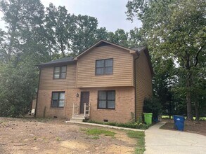 Building Photo - 5311