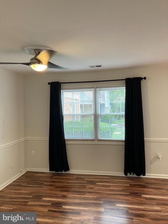 Building Photo - 9075 Silver Maple Ct
