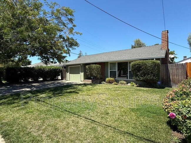 Building Photo - 1251 Middlefield Ave