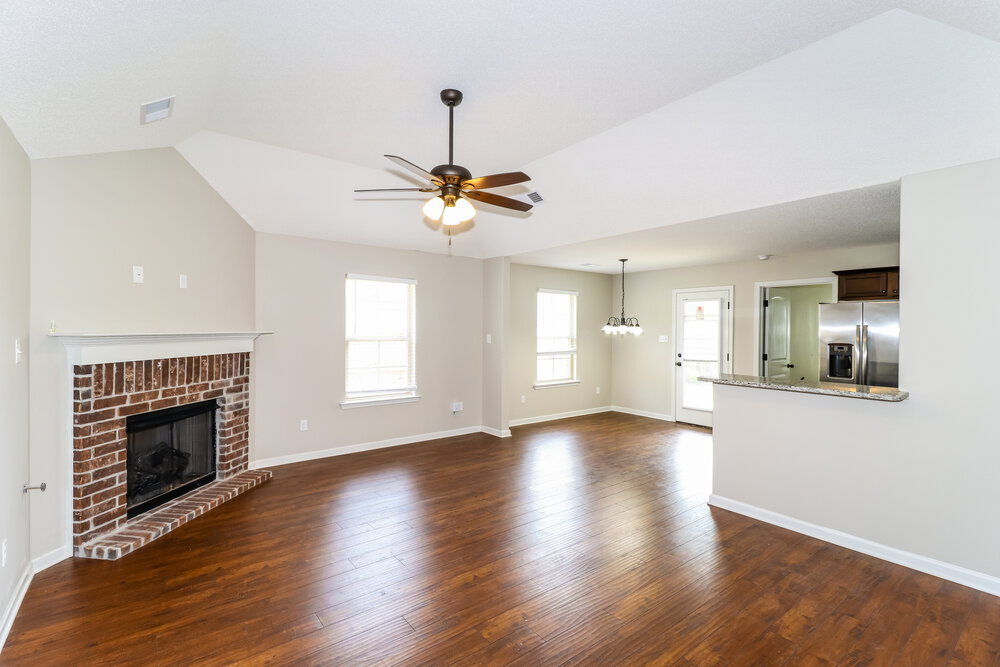 Building Photo - 1075 Carib Loop W