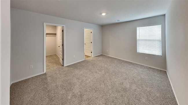 Building Photo - 9709 Laredo Ln