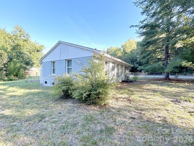 Building Photo - 3000 Rodman St