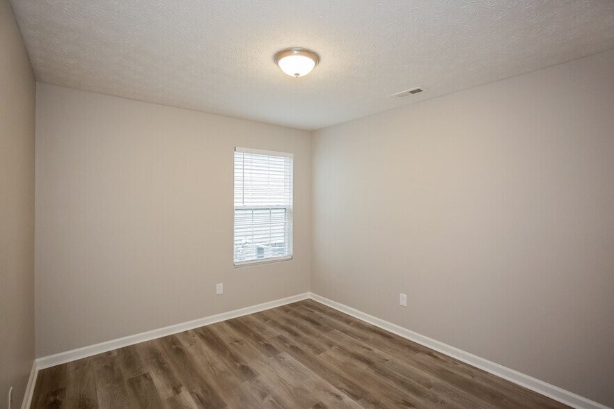 Building Photo - 11409 Cuyahoga Dr