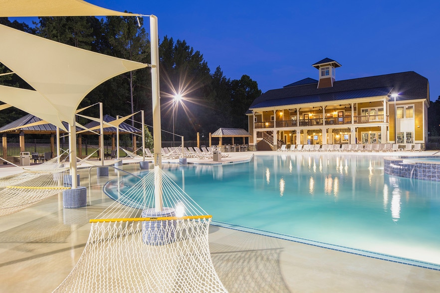 The Retreat at Oxford Cottages Near Ole Miss in Oxford, MS - Redpoint Oxford