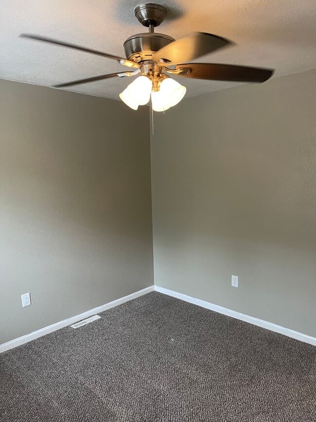 Building Photo - Available June 7th