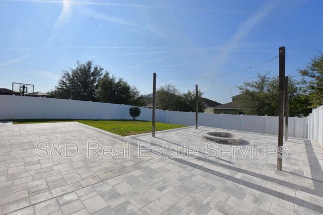 Building Photo - 117 Williamson Dr