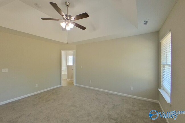 Building Photo - 724 Park Ln