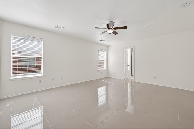 Building Photo - 3807 Brook Garden Ln