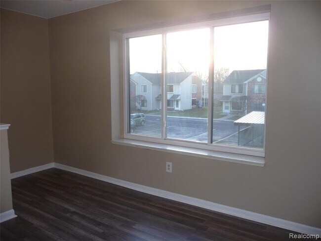 Building Photo - 30631 Hidden Pines Ln