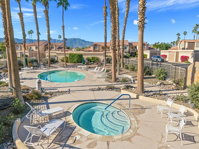 Building Photo - 78121 Crimson Ct