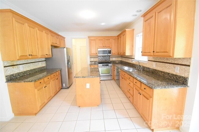 Building Photo - 9936 Corrystone Dr