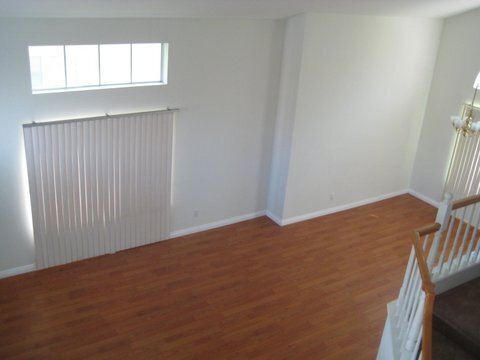 Building Photo - Gorgeous Canyon Crest Home Move In Ready!!