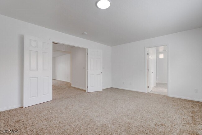 Building Photo - 6027 Gordon Creek Ave