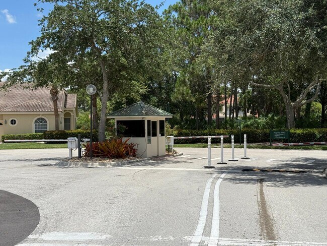 Building Photo - 8294 Mulligan Cir