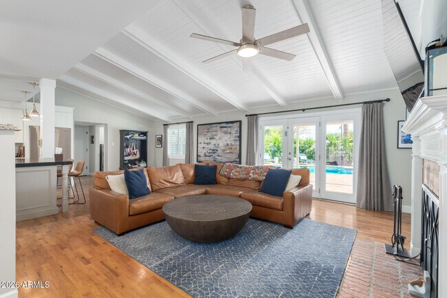 Building Photo - 6311 E Monterosa St