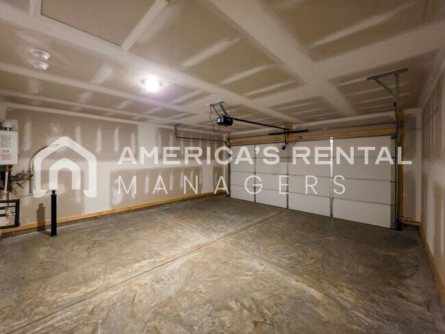 Building Photo - New Construction for Rent in Tuscaloosa, AL! DEPOSIT PENDING!