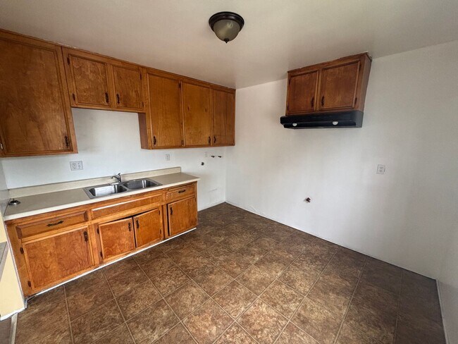 Building Photo - 8866 Wall St