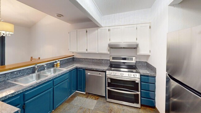 Building Photo - 39371 US-6