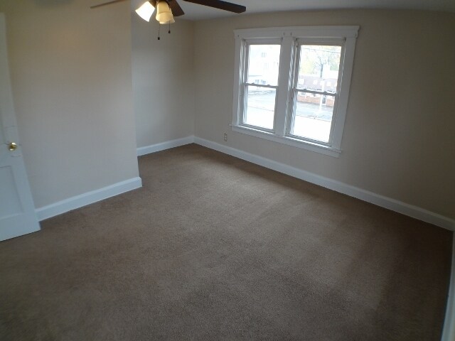 Building Photo - 136-136 Cleveland St