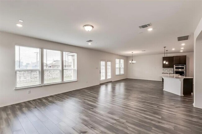 Building Photo - 716 Priscilla Ct