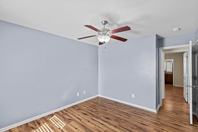 Building Photo - End Unit with Lots of Upgrades!