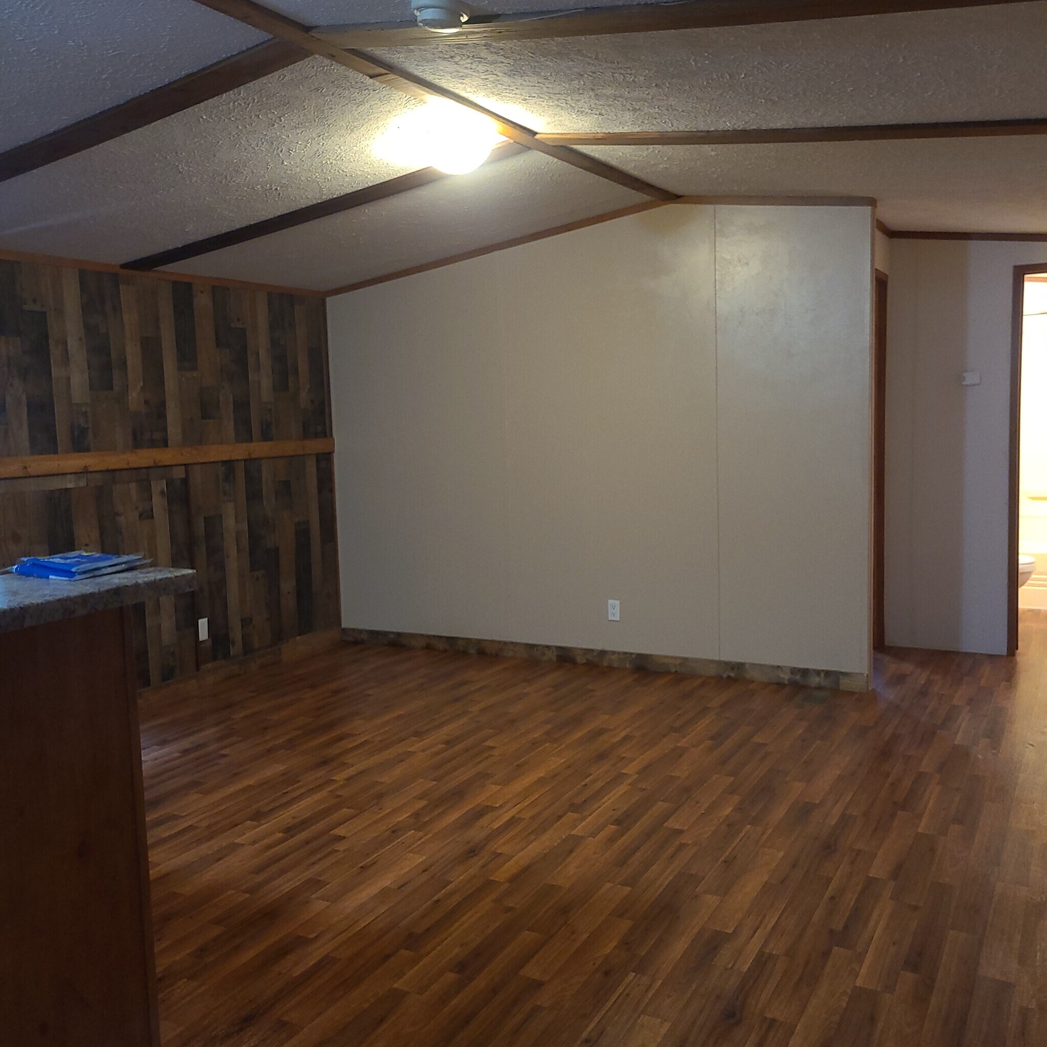Building Photo - 3108 Medina Hwy
