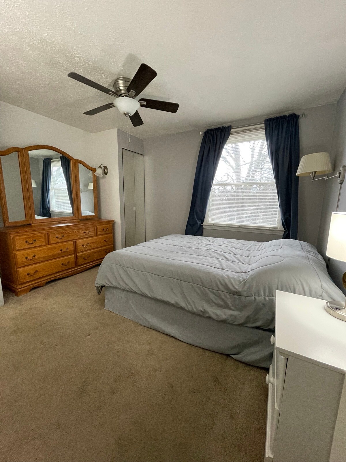 Building Photo - 236 Cresthaven Ln